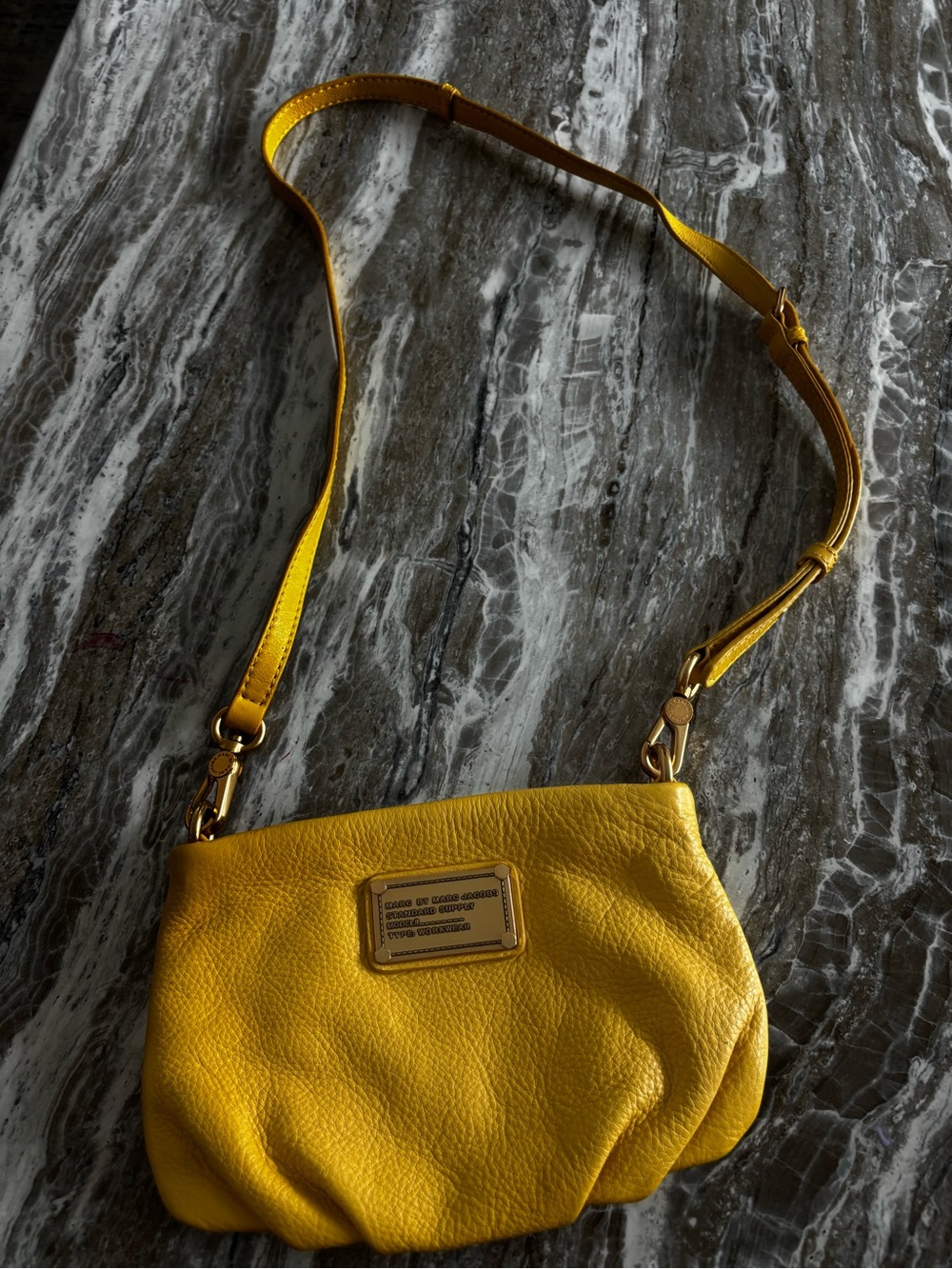 Authentic Marc by Marc Jacobs Classic Q Percy crafted from 100% cow leather